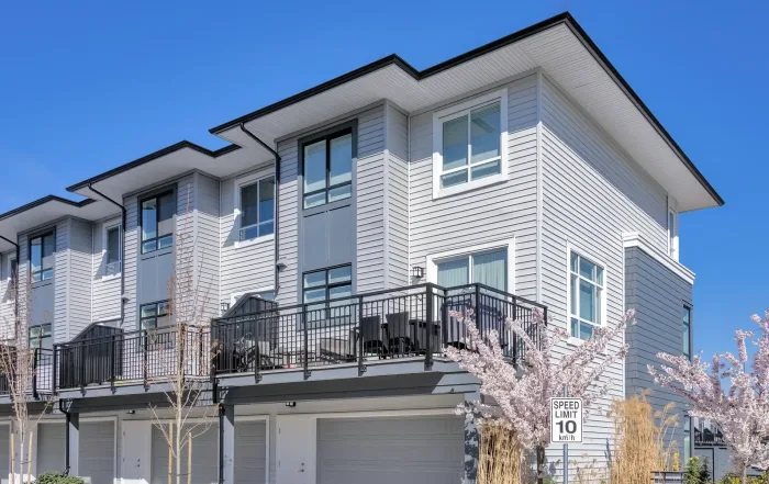 Property Dispute Highlights the Dangers of Informal Real Estate Deals